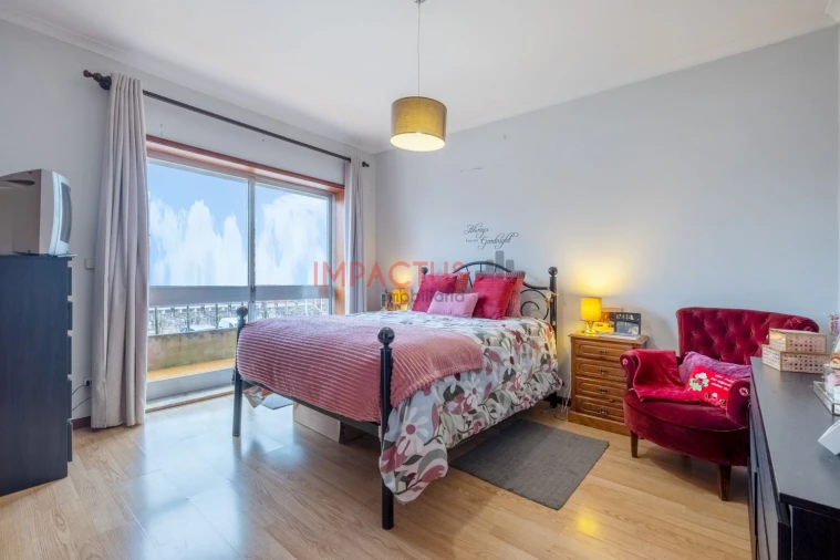 Apartamento T3 para Venda em Castêlo da Maia Foto 28