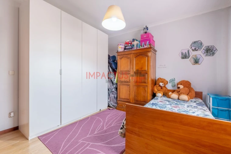 Apartamento T3 para Venda em Castêlo da Maia Foto 25