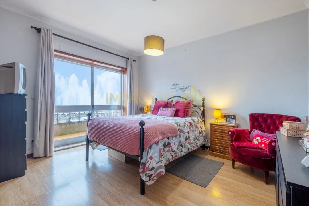 Apartamento T3 para Venda em Castêlo da Maia Foto 28