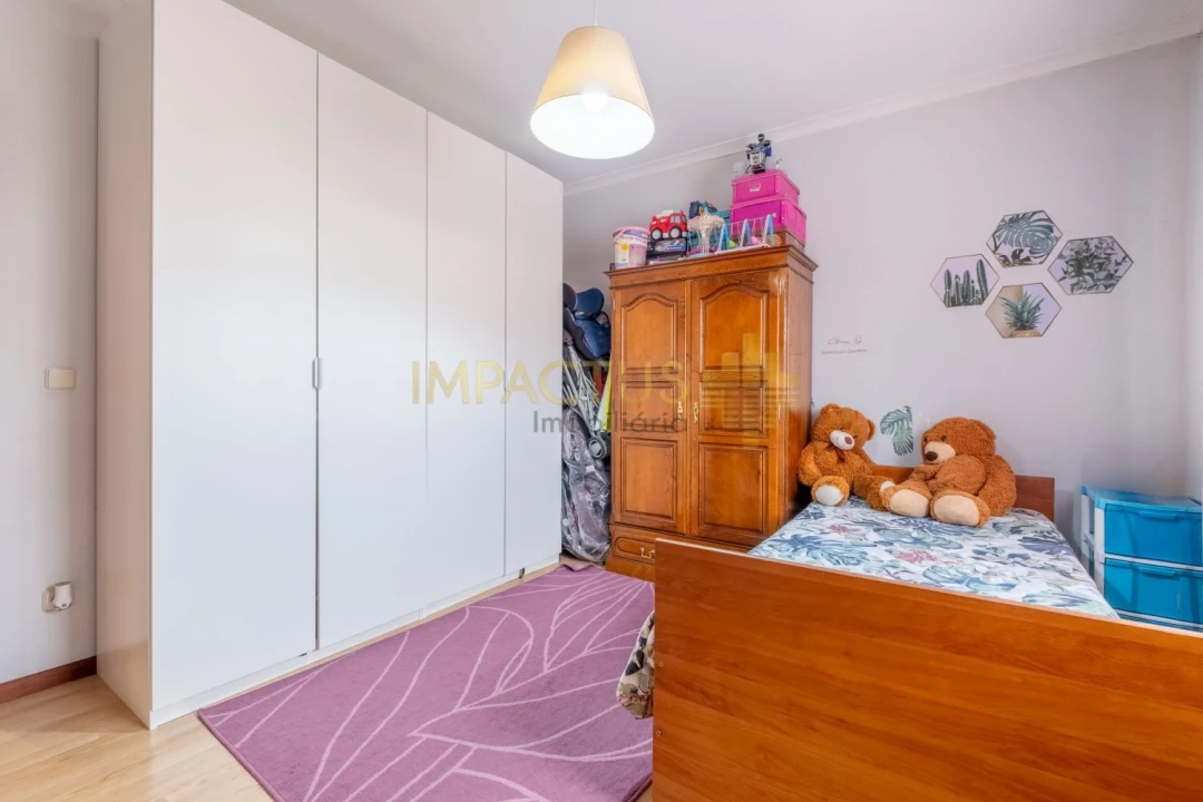 Apartamento T3 para Venda em Castêlo da Maia Foto 25