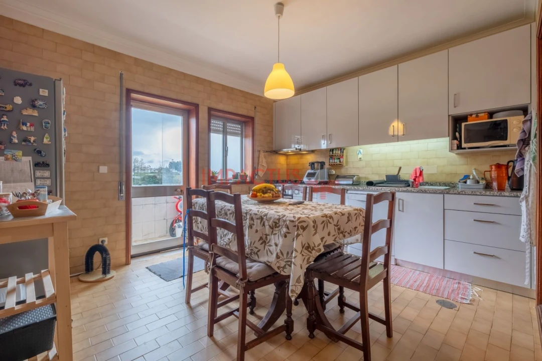 Apartamento T3 para Venda em Castêlo da Maia Foto 10