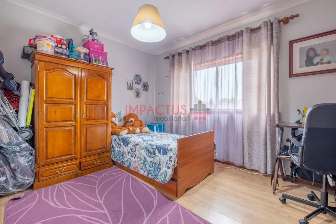 Apartamento T3 para Venda em Castêlo da Maia Foto 24