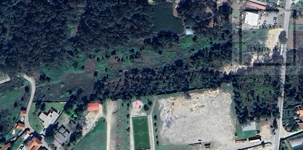 Terreno para Venda em Gemeses Foto 5