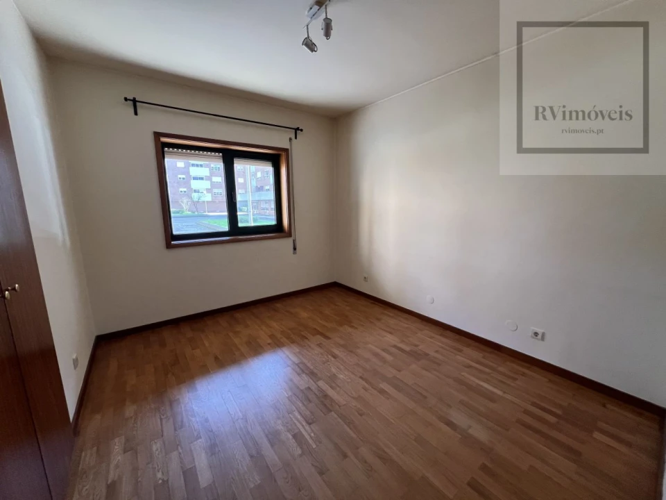 Apartamento T3 para Venda em São Mamede de Infesta e Senhora da Hora Foto 30