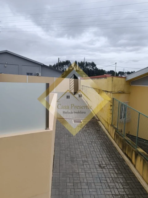 Apartamento T2 para Venda em Serzedo e Perosinho