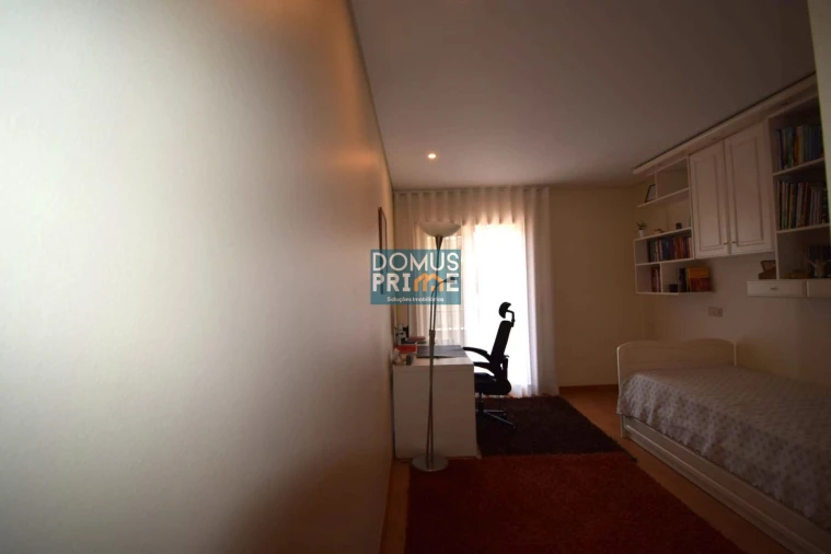 Moradia T4 para Venda em Braga (São José de São Lázaro e São João do Souto) Foto 13