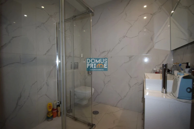 Moradia T4 para Venda em Braga (São José de São Lázaro e São João do Souto) Foto 17