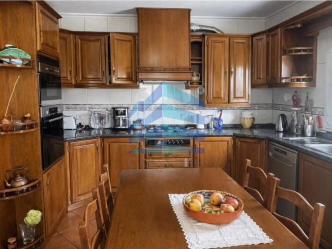 Moradia T3 para Venda em Esgueira Foto 5