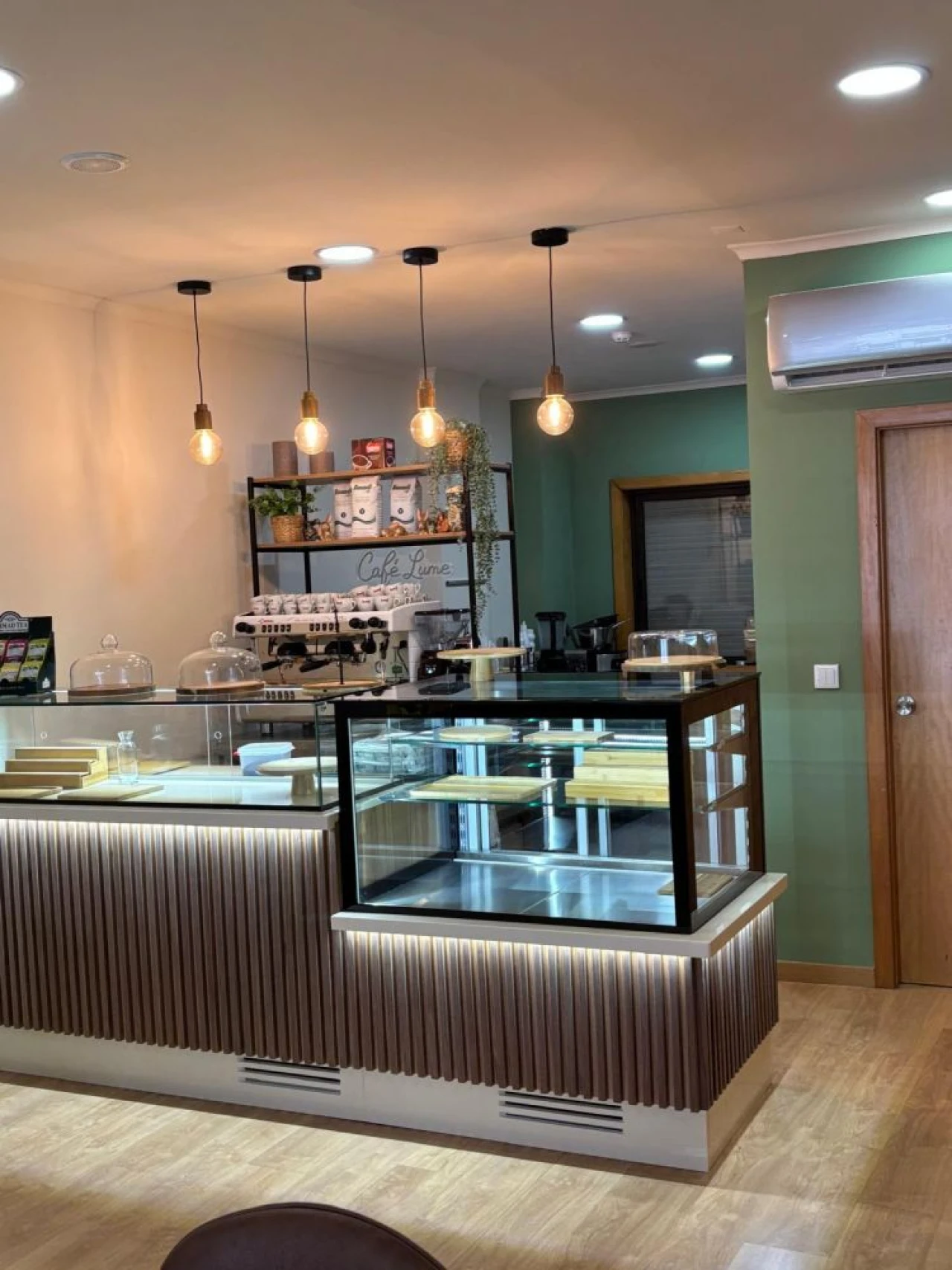 Loja para Trespasse em Cidade da Maia Foto 11