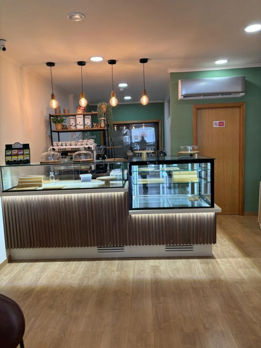 Loja para Trespasse em Cidade da Maia Foto 7