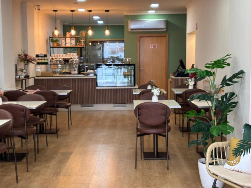 Loja para Trespasse em Cidade da Maia Foto 2