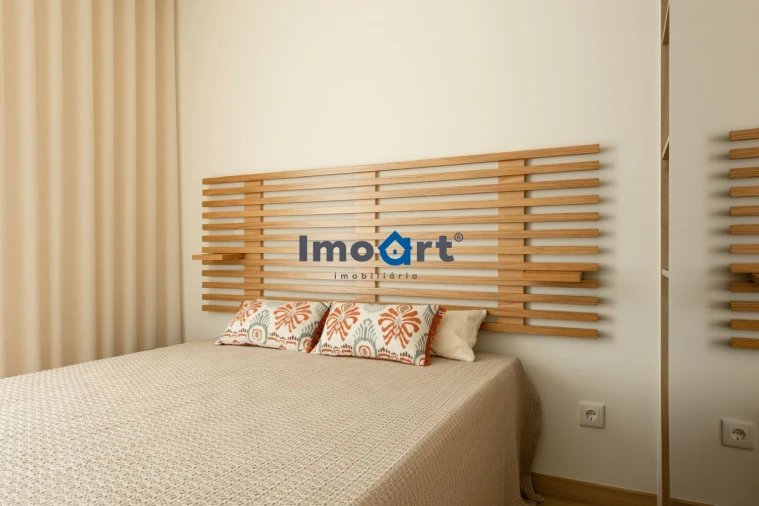 Apartamento T2 para Venda em Fânzeres e São Pedro da Cova Foto 2