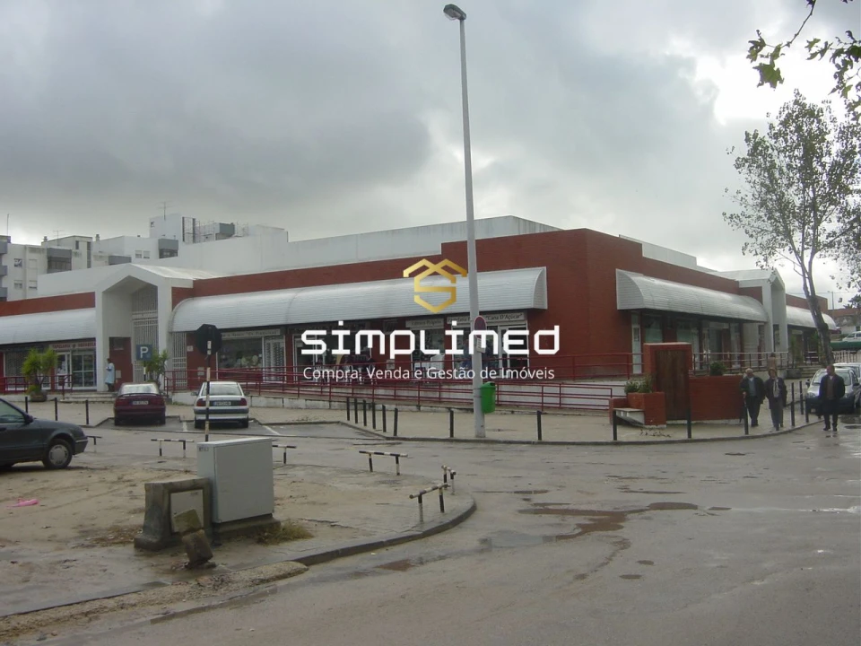 Apartamento T2 para Venda em Barreiro e Lavradio Foto 13