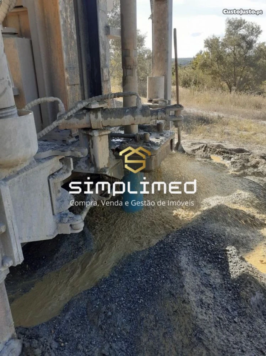 Terreno para Venda em Escalos de Baixo e Mata Foto 4