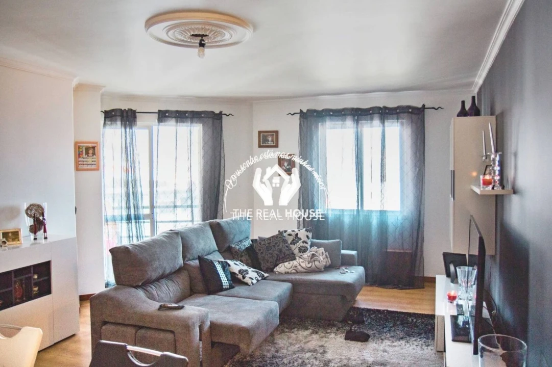 Apartamento T2 para Venda em São Martinho Foto 8