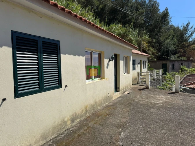 Moradia T2 para Venda em São Roque Foto 4