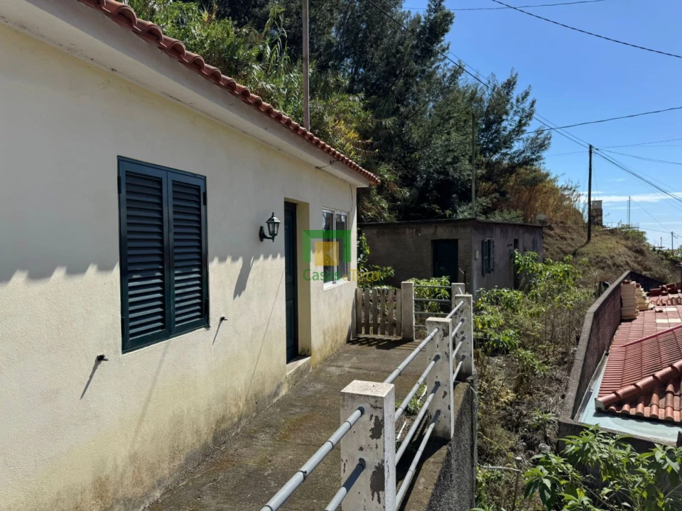 Moradia T2 para Venda em São Roque Foto 5