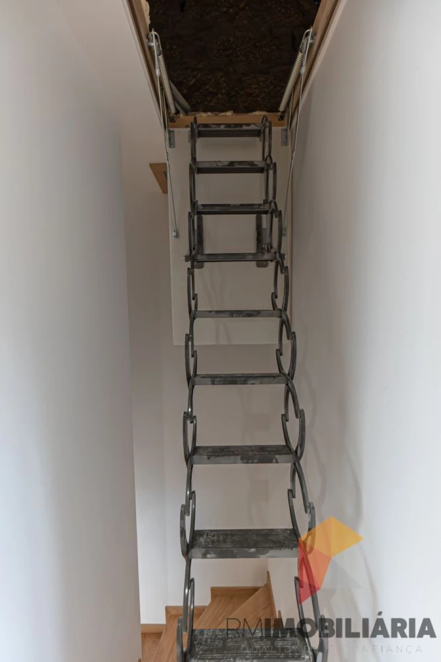 Moradia T2 para Venda em Santa Marinha e São Pedro da Afurada Foto 36