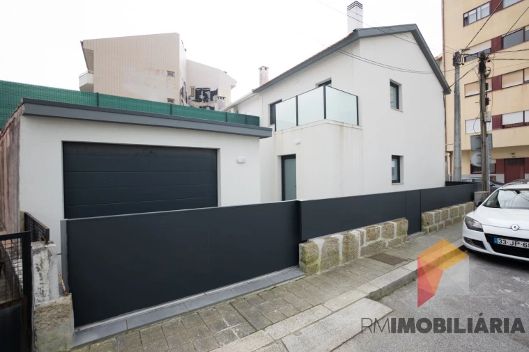 Moradia T2 para Venda em Santa Marinha e São Pedro da Afurada Foto 44