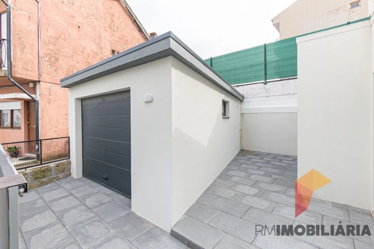 Moradia T2 para Venda em Santa Marinha e São Pedro da Afurada Foto 40