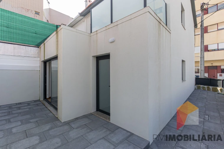 Moradia T2 para Venda em Santa Marinha e São Pedro da Afurada Foto 42