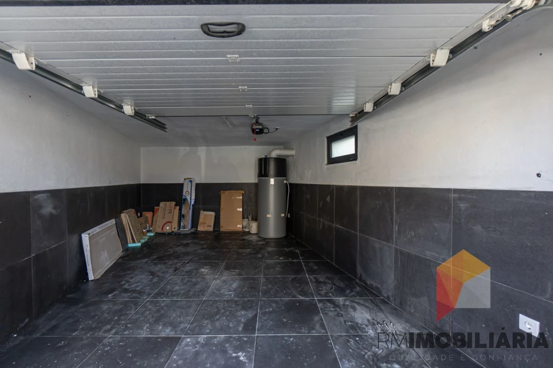 Moradia T2 para Venda em Santa Marinha e São Pedro da Afurada Foto 41