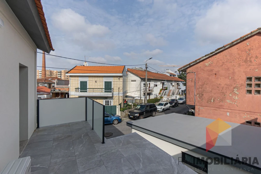 Moradia T2 para Venda em Santa Marinha e São Pedro da Afurada Foto 24