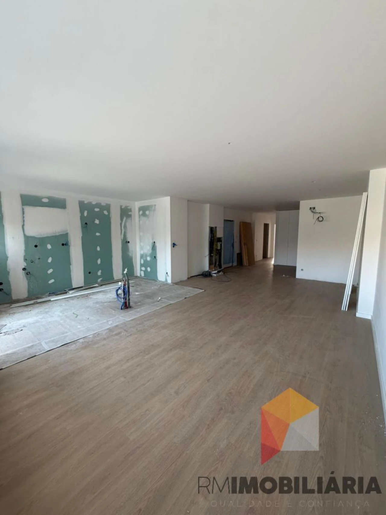 Apartamento T2 para Venda em Paranhos Foto 20