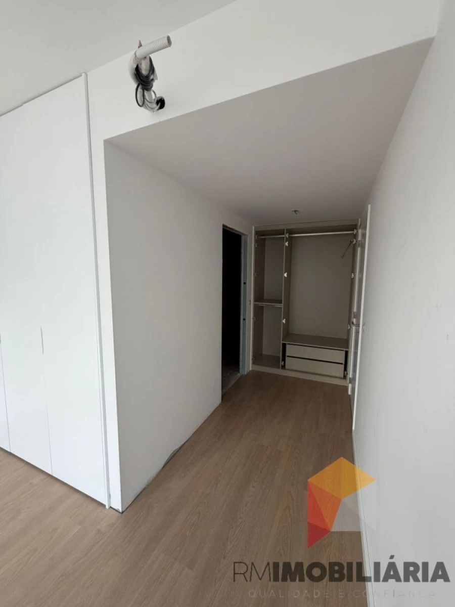 Apartamento T2 para Venda em Paranhos Foto 9