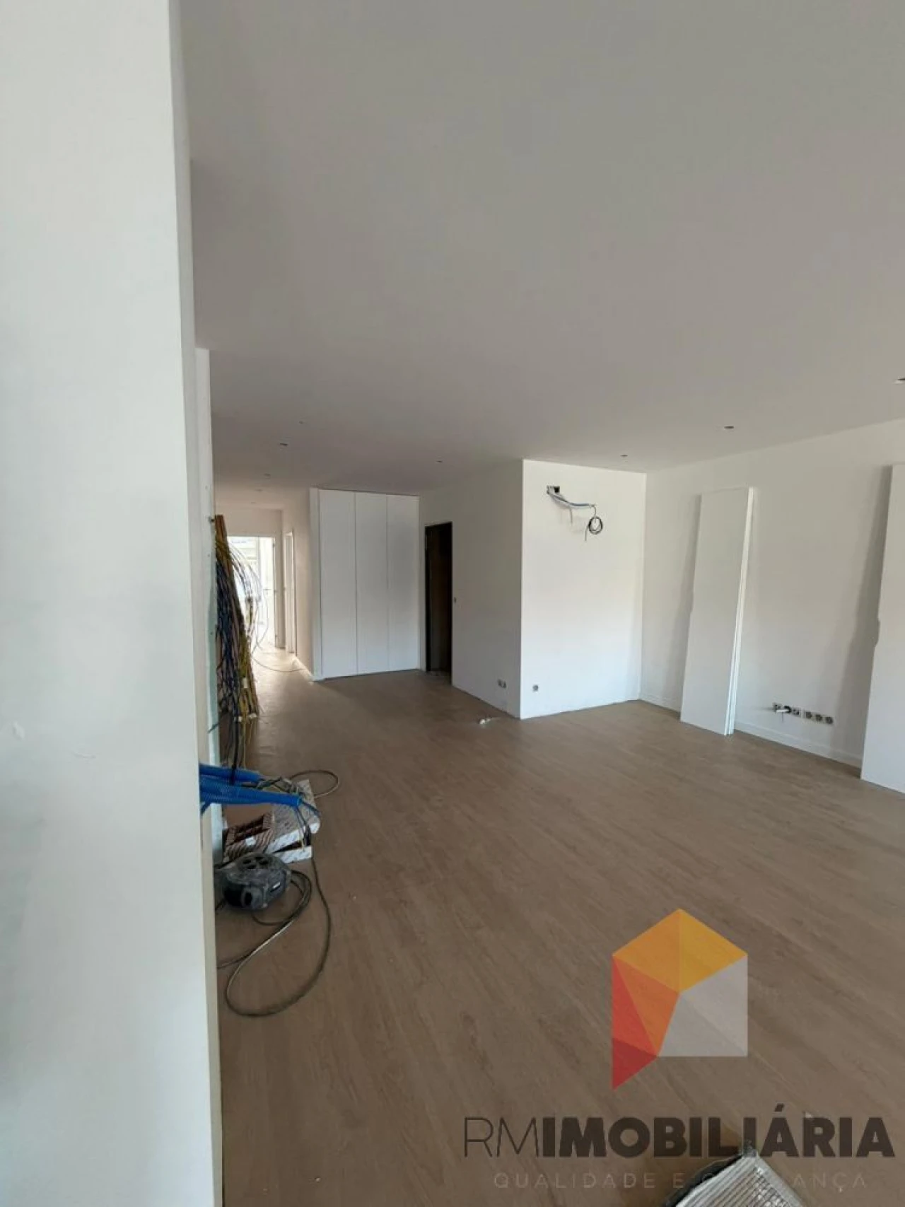 Apartamento T2 para Venda em Paranhos Foto 15
