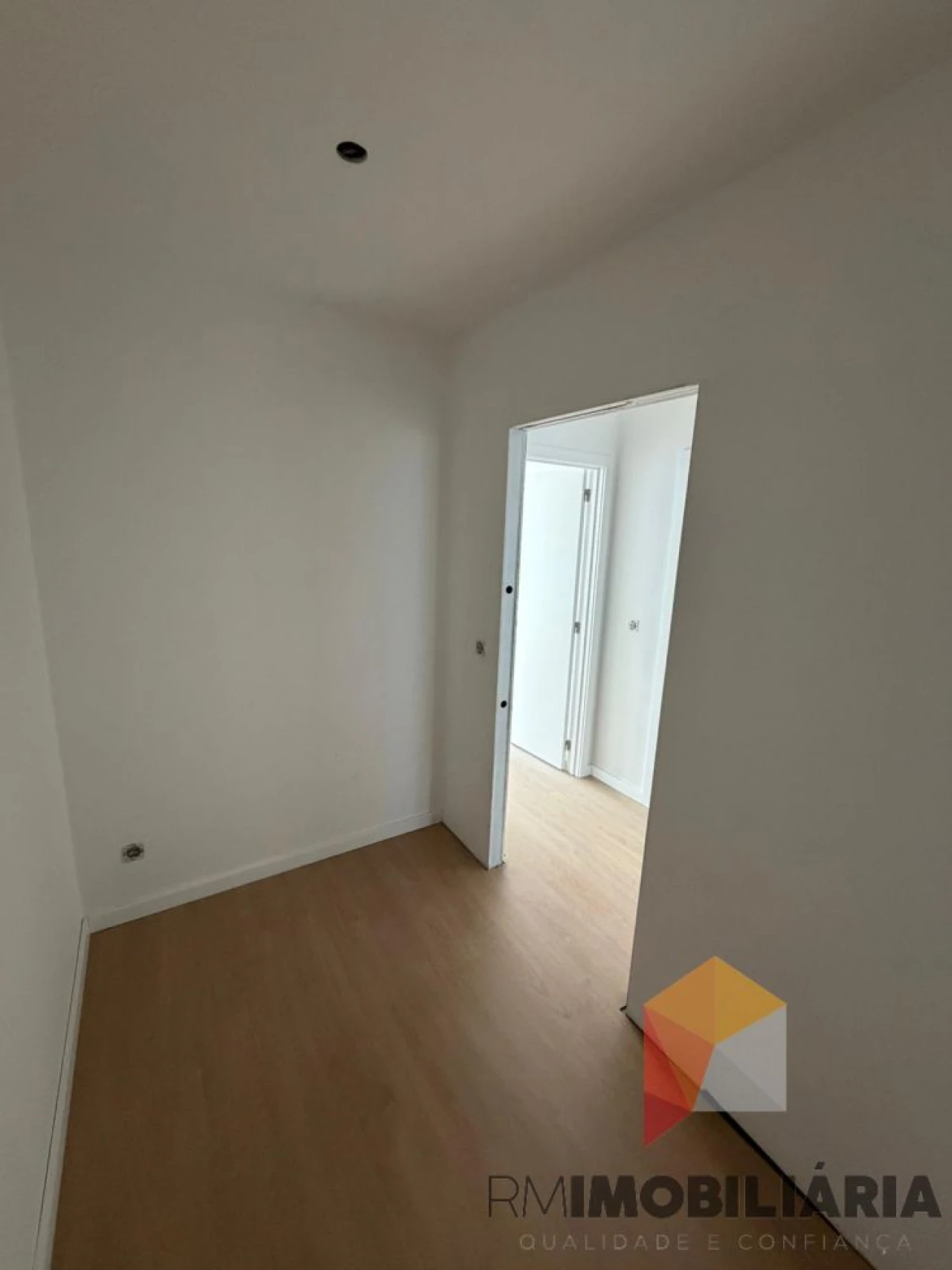 Apartamento T2 para Venda em Paranhos Foto 12