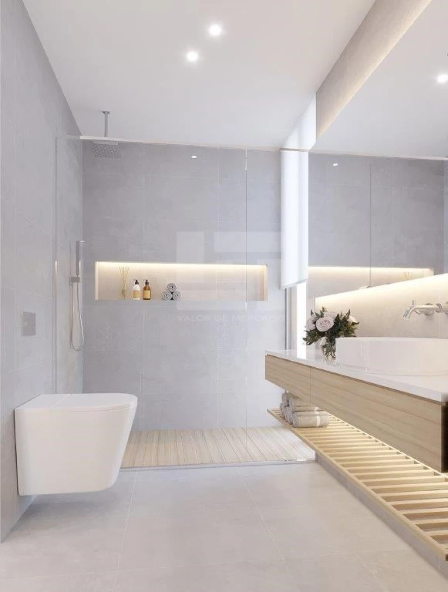 Moradia T5 para Venda em Montenegro Foto 3