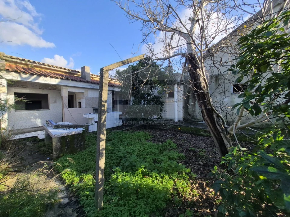 Moradia T3 para Venda em Quinta do Anjo Foto 2