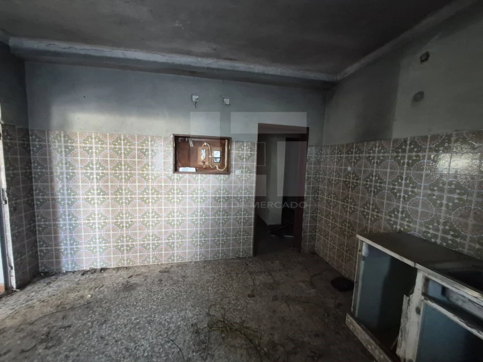 Moradia T3 para Venda em Quinta do Anjo Foto 16