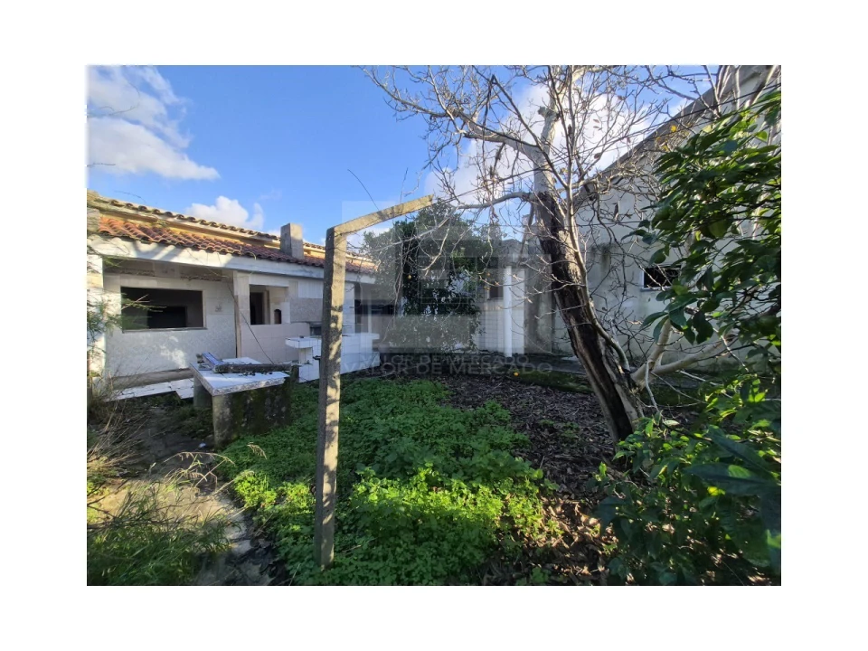 Moradia T3 para Venda em Quinta do Anjo Foto 22