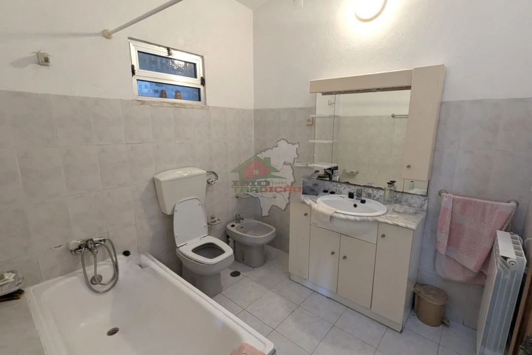 Moradia T3 para Venda em Cernache do Bonjardim, Nesperal e Palhais Foto 13