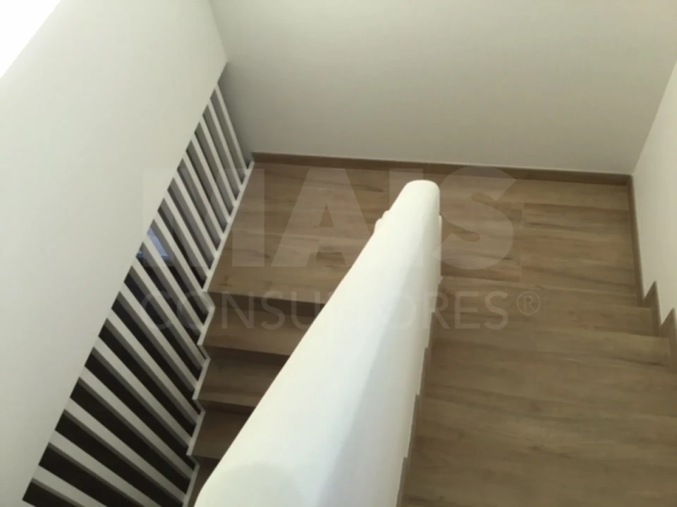 Moradia T3 para Arrendamento em Porto Covo Foto 6