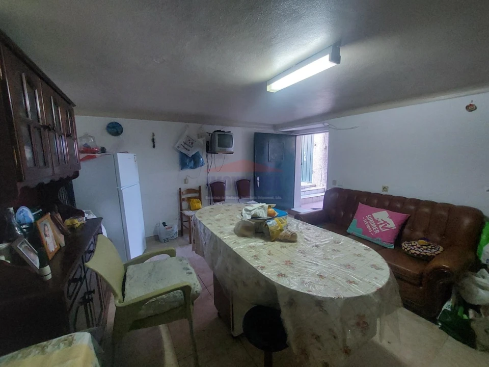 Moradia T2 para Venda em Ciladas Foto 26