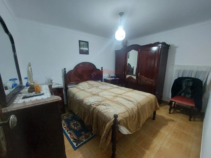 Moradia T2 para Venda em Ciladas Foto 6