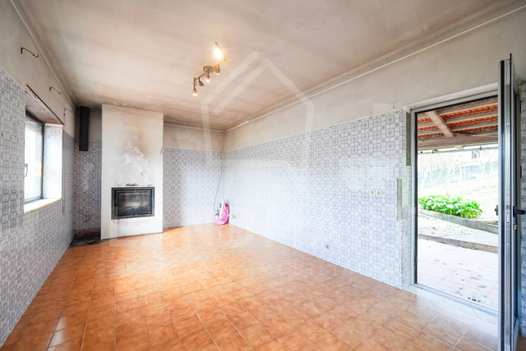 Moradia T3 para Venda em Alcobaça e Vestiaria Foto 11