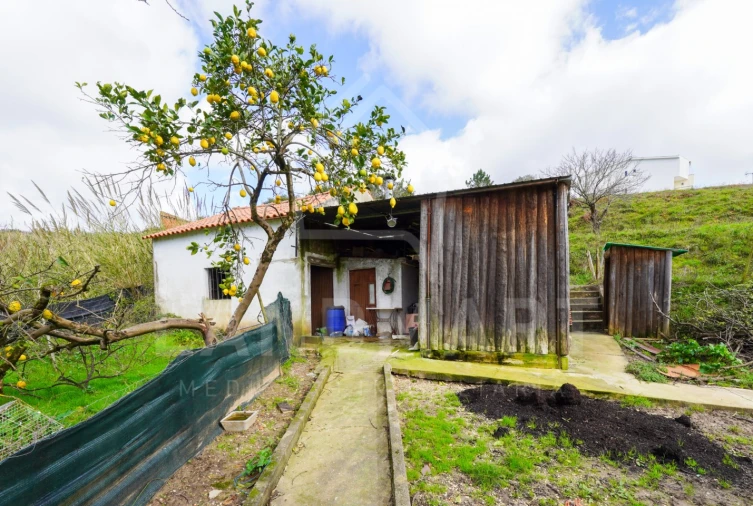 Moradia T3 para Venda em Alcobaça e Vestiaria Foto 24