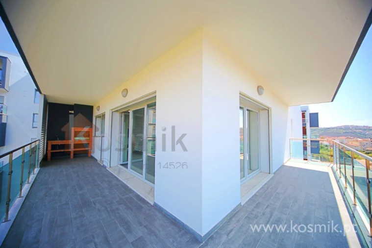 Apartamento T2 para Arrendamento em Póvoa de Santo Adrião e Olival Basto Foto 6