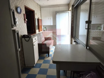 Moradia T3 para Venda em Paranhos