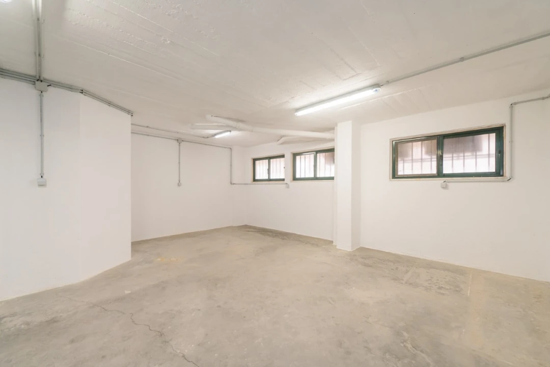 Garagem para Arrendamento em Queluz e Belas Foto 15