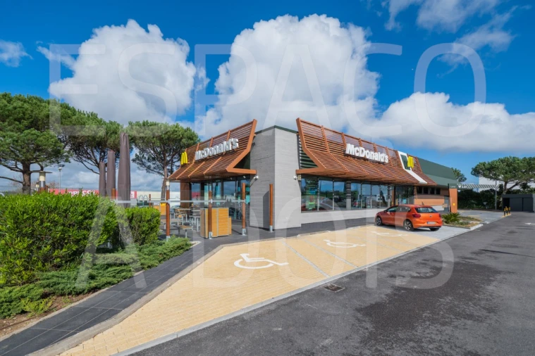 Garagem para Arrendamento em Queluz e Belas Foto 25