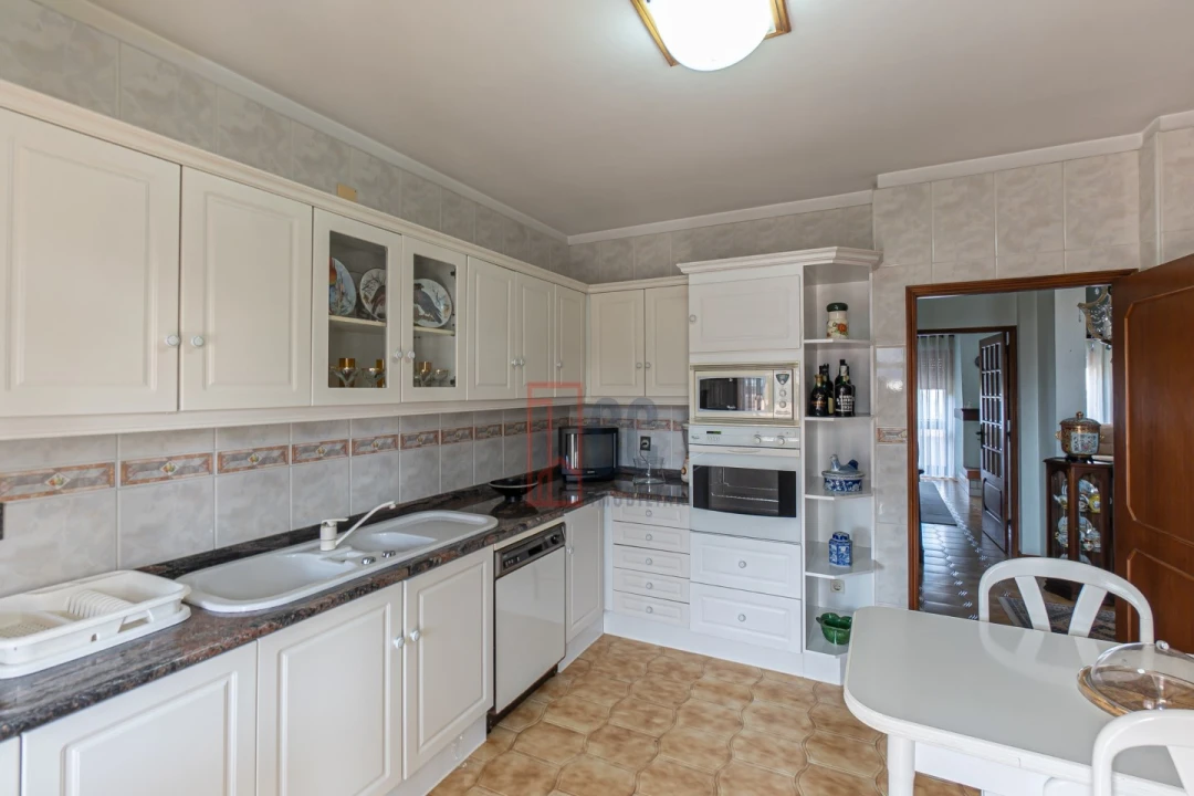 Moradia T4 para Venda em Canidelo Foto 7