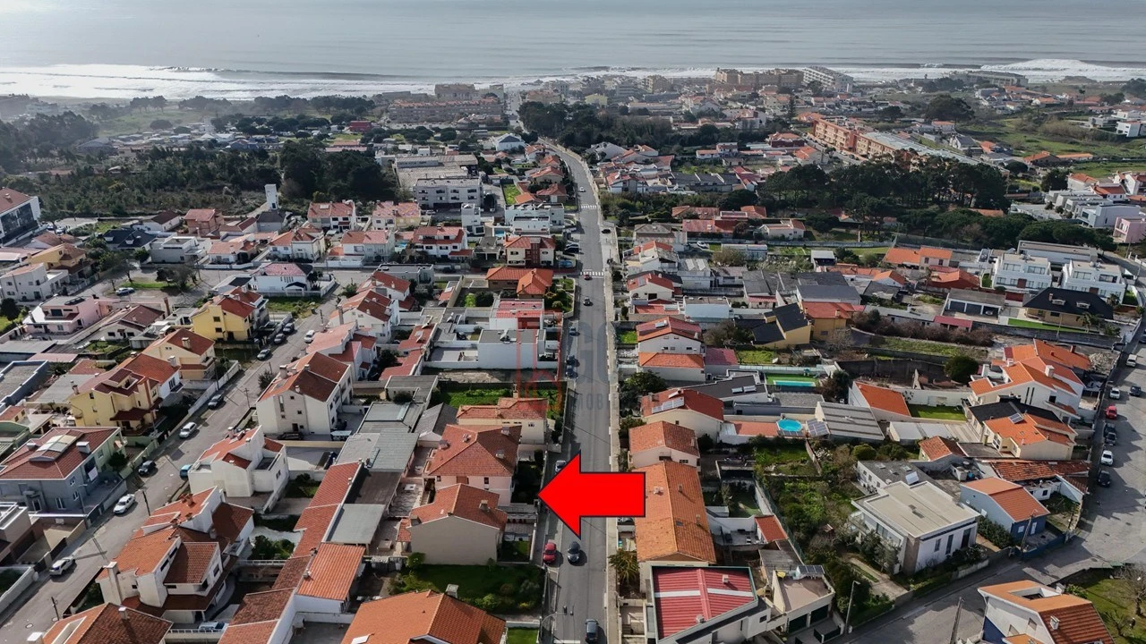 Moradia T4 para Venda em Canidelo Foto 31