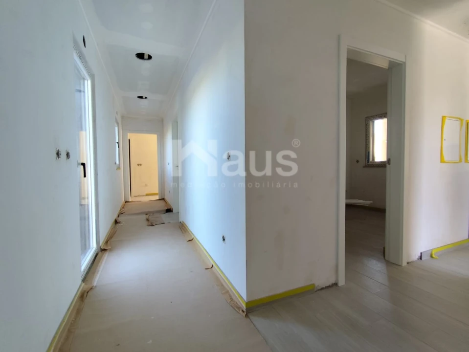 Moradia T5 para Venda em Atalaia e Alto Estanqueiro-Jardia Foto 12