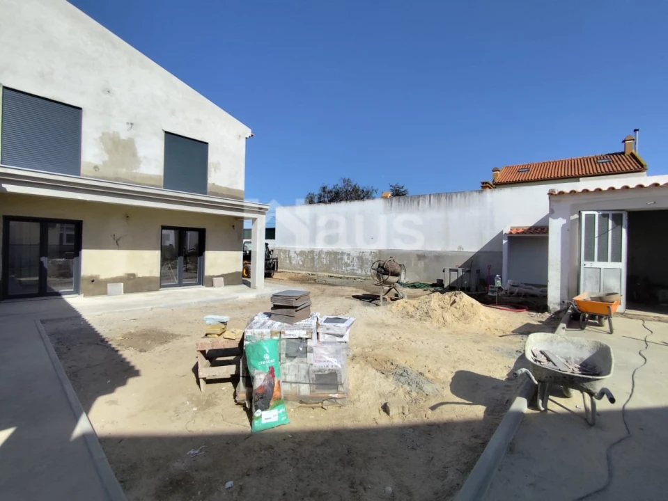 Moradia T5 para Venda em Atalaia e Alto Estanqueiro-Jardia Foto 20