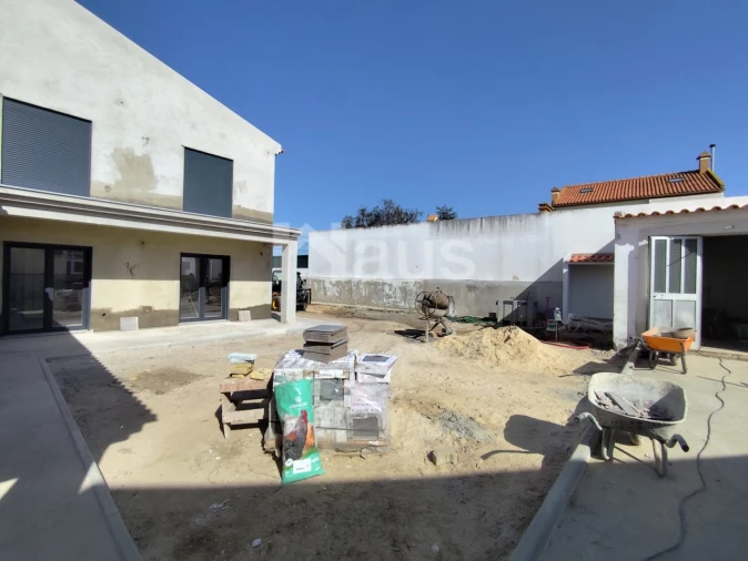 Moradia T5 para Venda em Atalaia e Alto Estanqueiro-Jardia Foto 20